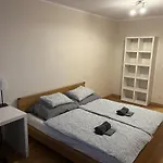 Apartment \'Active Life\' - Hockey, Football And Basketball Stadium, Vivo Shopping Center - Parking And Air Conditioned